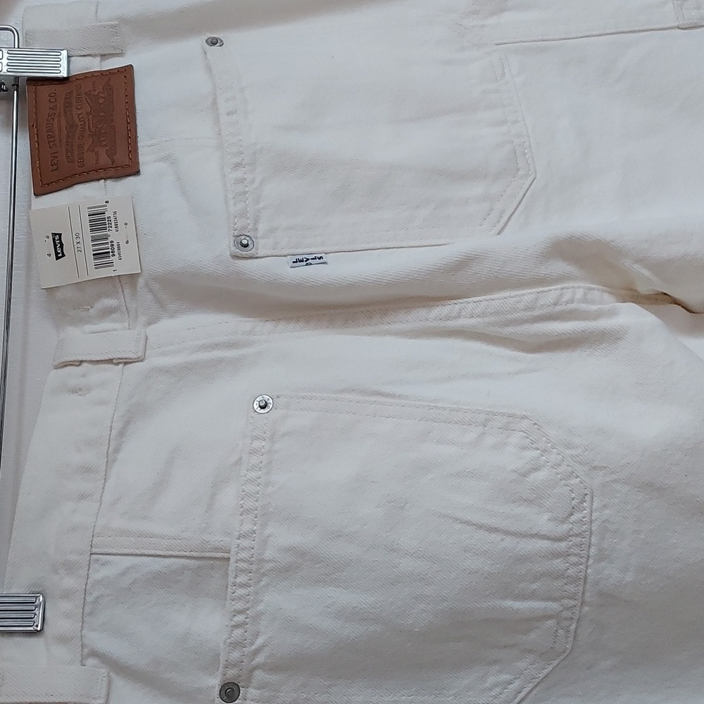 Levi's Off-White Straight Leg Jeans - Picture 10 of 14